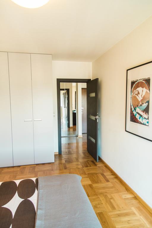 Modern Apartment In City Center Краков Экстерьер фото