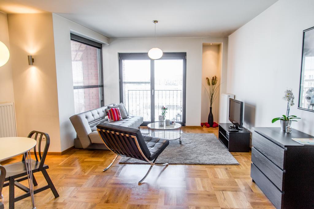 Modern Apartment In City Center Краков Экстерьер фото